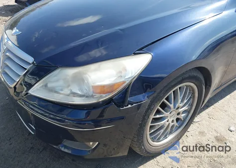 2009 Hyundai Genesis 3.8 z USA, uszkodzony, nr VIN KMHGC46E49U048666